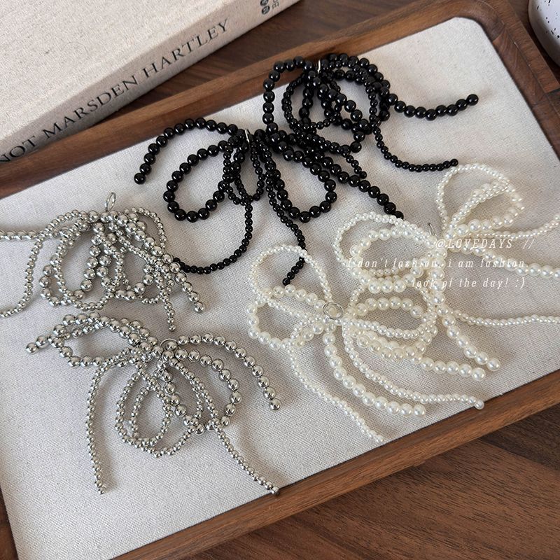 Tie Clip Silver - Hiasan Sepatu Mutiara Pita Rumbai Hitam