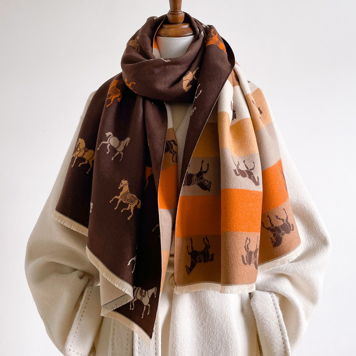 Syal Musim Gugur dan Musim Din - Woven Scarf Blanket ulasan dan harga