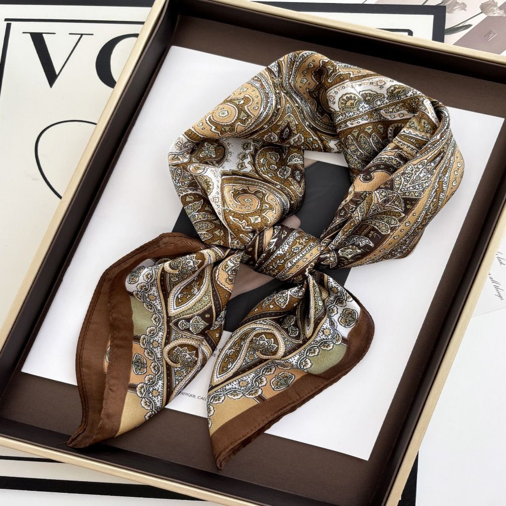 Syal Segiempat Imitasi Sutra C - Scarf Silk Square ulasan dan harga