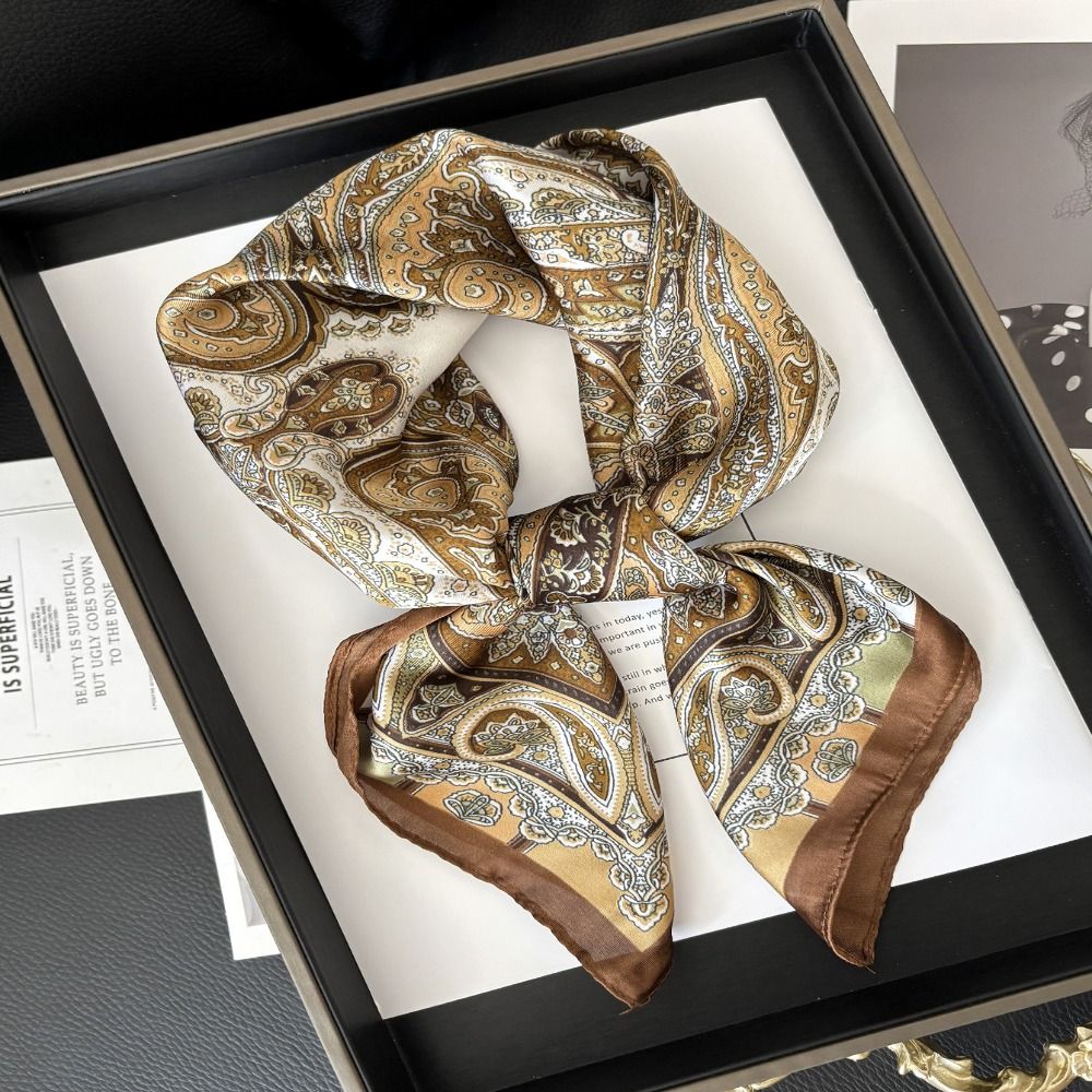 Syal Segiempat Imitasi Sutra C - Scarf Silk Square ulasan dan harga